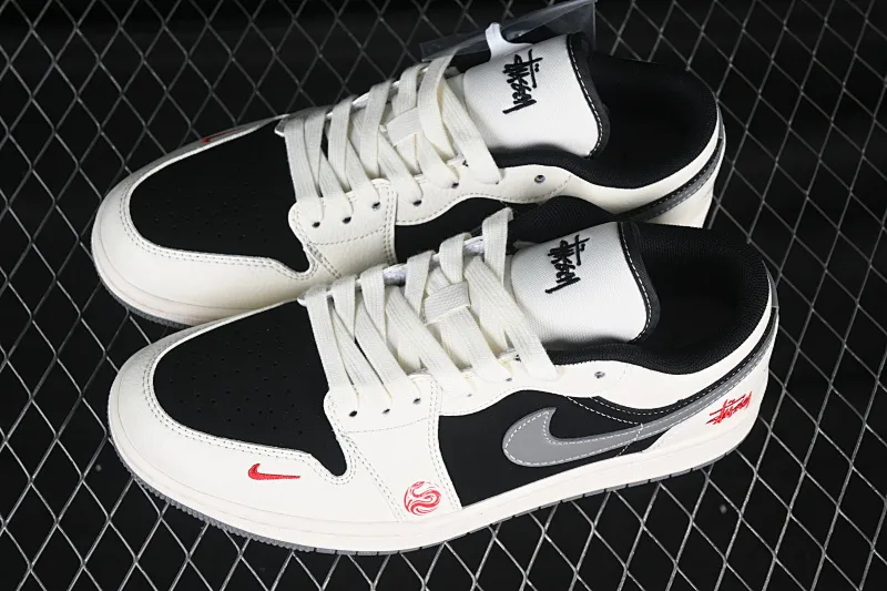 All Categories Air Jordan Jordan Series Basketball Shoes Air Jordan 1 Low High-end Customized Low-top Sneakers Air Jordan 1 Low AJ1 Stusi Joint Year of the Snake Limited Edition Off-white Black Gray Hook High-end Customized Low-top Retro Basketball Shoes XX3318-509